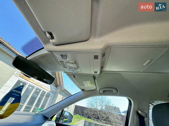 Черный Фольксваген Tiguan Allspace, объемом двигателя 2 л и пробегом 220 тыс. км за 26500 $, фото 100 на Automoto.ua