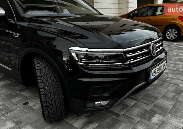 Черный Фольксваген Tiguan Allspace, объемом двигателя 2 л и пробегом 195 тыс. км за 26499 $, фото 15 на Automoto.ua