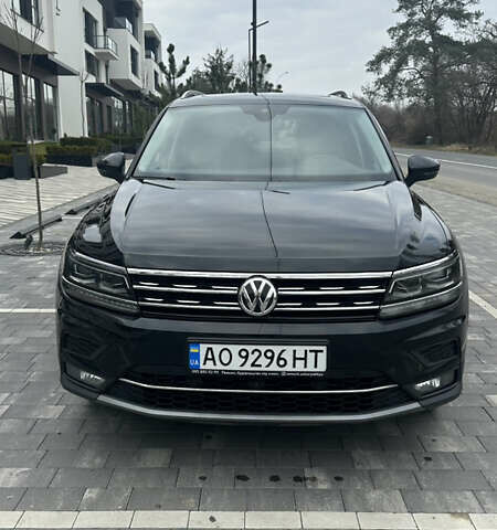 Чорний Фольксваген Tiguan Allspace, об'ємом двигуна 2 л та пробігом 265 тис. км за 24500 $, фото 71 на Automoto.ua