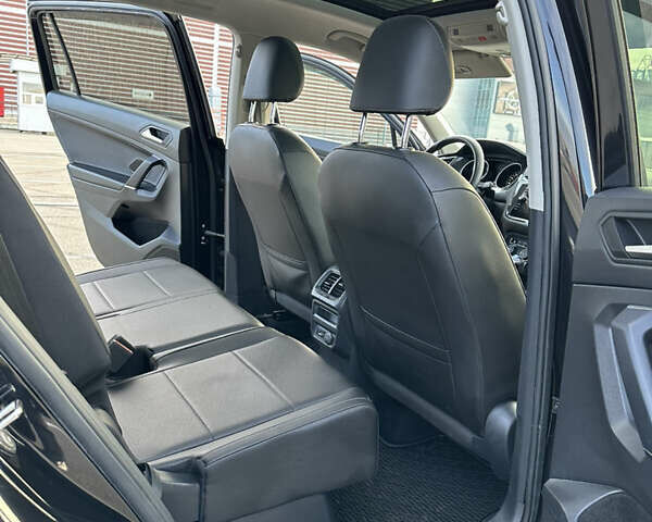 Черный Фольксваген Tiguan Allspace, объемом двигателя 1.98 л и пробегом 116 тыс. км за 22000 $, фото 14 на Automoto.ua
