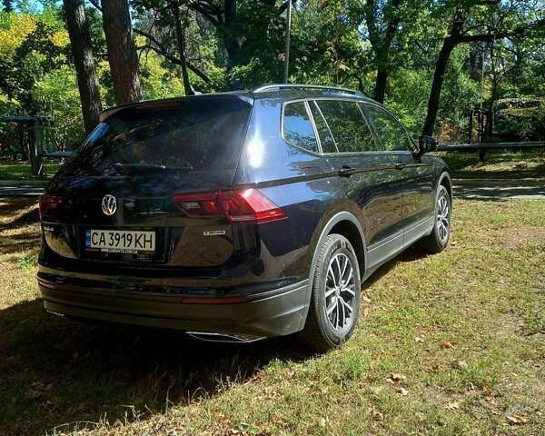 Черный Фольксваген Tiguan Allspace, объемом двигателя 2 л и пробегом 194 тыс. км за 20000 $, фото 8 на Automoto.ua
