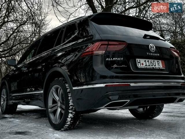 Черный Фольксваген Tiguan Allspace, объемом двигателя 2 л и пробегом 263 тыс. км за 31500 $, фото 134 на Automoto.ua