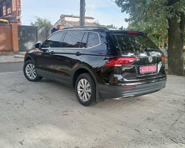 Черный Фольксваген Tiguan Allspace, объемом двигателя 2 л и пробегом 122 тыс. км за 19500 $, фото 13 на Automoto.ua