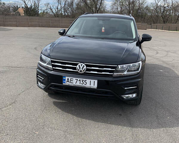 Чорний Фольксваген Tiguan Allspace, об'ємом двигуна 2 л та пробігом 75 тис. км за 23000 $, фото 2 на Automoto.ua