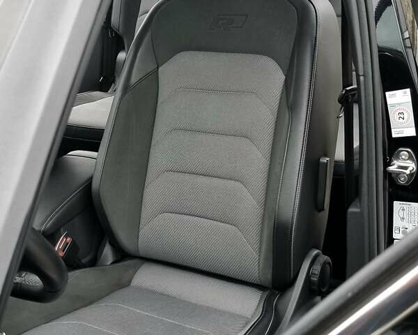 Черный Фольксваген Tiguan Allspace, объемом двигателя 2 л и пробегом 263 тыс. км за 31500 $, фото 81 на Automoto.ua