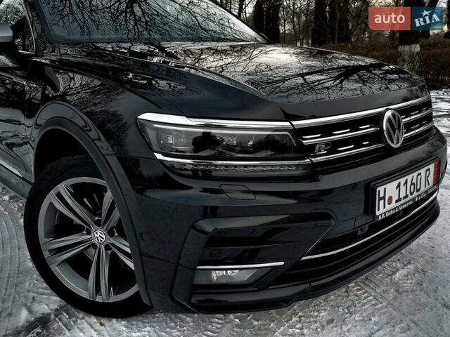 Черный Фольксваген Tiguan Allspace, объемом двигателя 2 л и пробегом 263 тыс. км за 31500 $, фото 2 на Automoto.ua