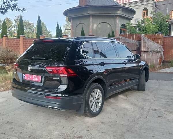Черный Фольксваген Tiguan Allspace, объемом двигателя 2 л и пробегом 122 тыс. км за 19500 $, фото 15 на Automoto.ua