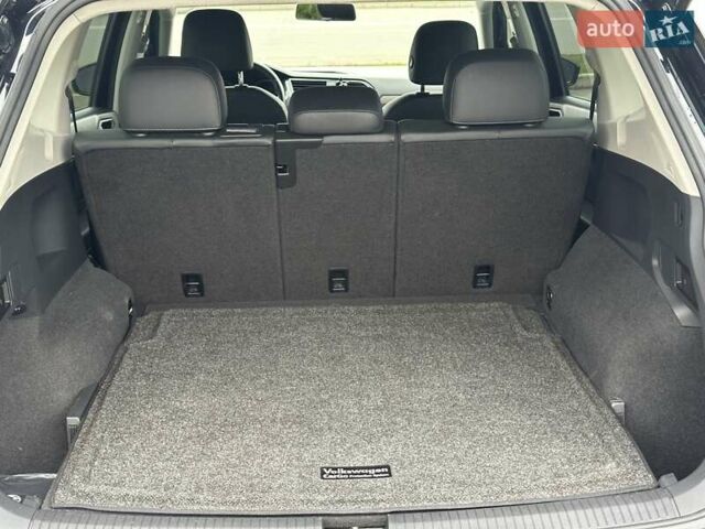 Фольксваген Tiguan Allspace 2019 в Сумах на Automoto.ua Черный Фольксваген Tiguan Allspace, объемом двигателя 2 л и пробегом 122 тыс. км за 19300 $, фото 34 на Automoto.ua