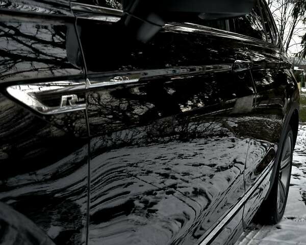 Черный Фольксваген Tiguan Allspace, объемом двигателя 2 л и пробегом 263 тыс. км за 31500 $, фото 105 на Automoto.ua