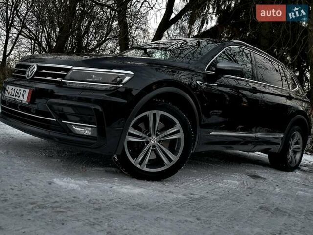Черный Фольксваген Tiguan Allspace, объемом двигателя 2 л и пробегом 263 тыс. км за 31500 $, фото 112 на Automoto.ua