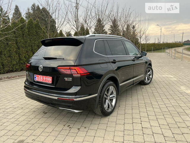 Чорний Фольксваген Tiguan Allspace, об'ємом двигуна 2 л та пробігом 218 тис. км за 29999 $, фото 12 на Automoto.ua