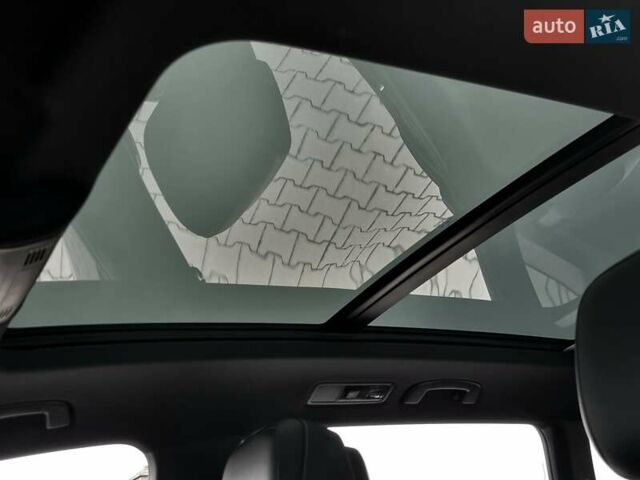 Черный Фольксваген Tiguan Allspace, объемом двигателя 2 л и пробегом 263 тыс. км за 31500 $, фото 80 на Automoto.ua