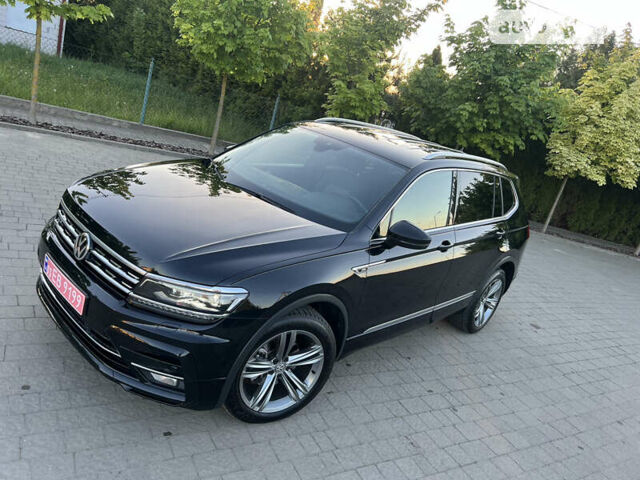 Чорний Фольксваген Tiguan Allspace, об'ємом двигуна 2 л та пробігом 218 тис. км за 29999 $, фото 20 на Automoto.ua