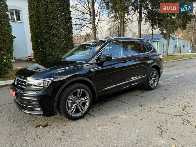 Чорний Фольксваген Tiguan Allspace, об'ємом двигуна 2 л та пробігом 200 тис. км за 28400 $, фото 4 на Automoto.ua