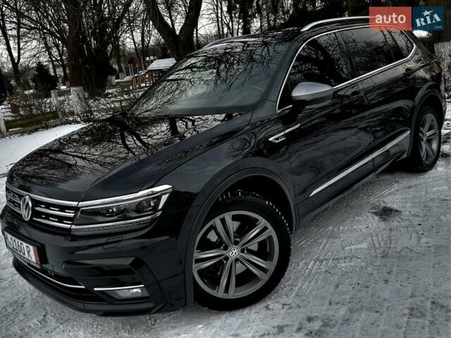 Черный Фольксваген Tiguan Allspace, объемом двигателя 2 л и пробегом 263 тыс. км за 31500 $, фото 111 на Automoto.ua