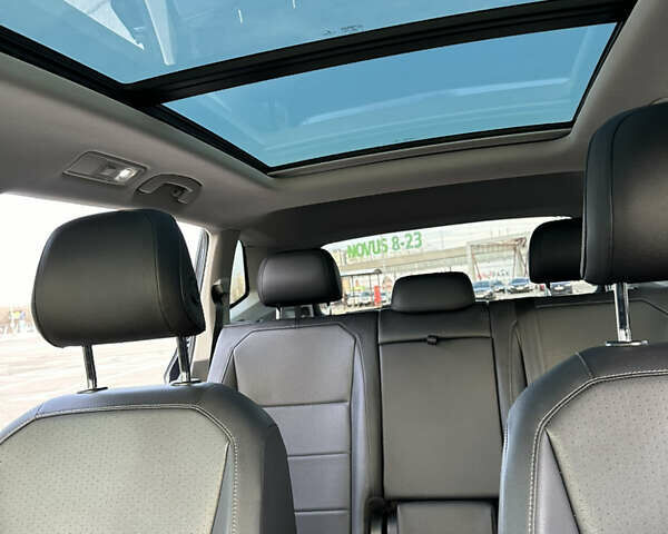 Черный Фольксваген Tiguan Allspace, объемом двигателя 1.98 л и пробегом 116 тыс. км за 22000 $, фото 11 на Automoto.ua