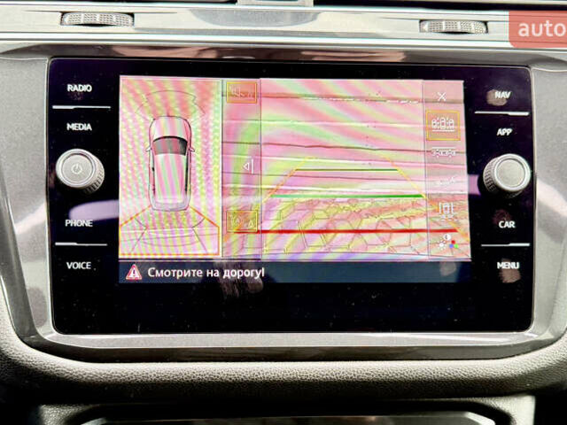 Черный Фольксваген Tiguan Allspace, объемом двигателя 2 л и пробегом 272 тыс. км за 28400 $, фото 46 на Automoto.ua