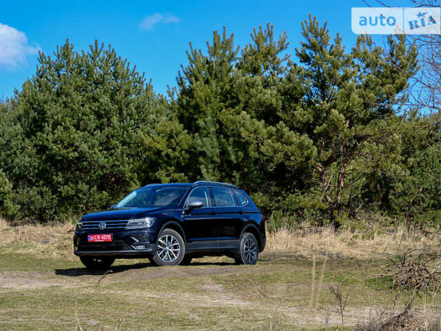 Чорний Фольксваген Tiguan Allspace, об'ємом двигуна 2 л та пробігом 163 тис. км за 25950 $, фото 12 на Automoto.ua