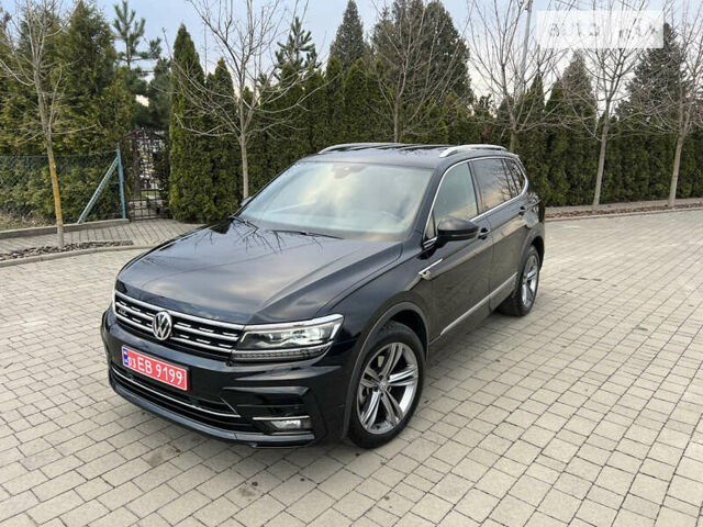 Черный Фольксваген Tiguan Allspace, объемом двигателя 2 л и пробегом 218 тыс. км за 29999 $, фото 20 на Automoto.ua