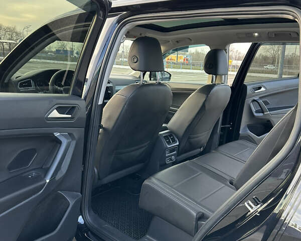 Черный Фольксваген Tiguan Allspace, объемом двигателя 1.98 л и пробегом 116 тыс. км за 22000 $, фото 15 на Automoto.ua