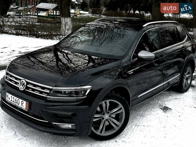 Черный Фольксваген Tiguan Allspace, объемом двигателя 2 л и пробегом 263 тыс. км за 31500 $, фото 119 на Automoto.ua