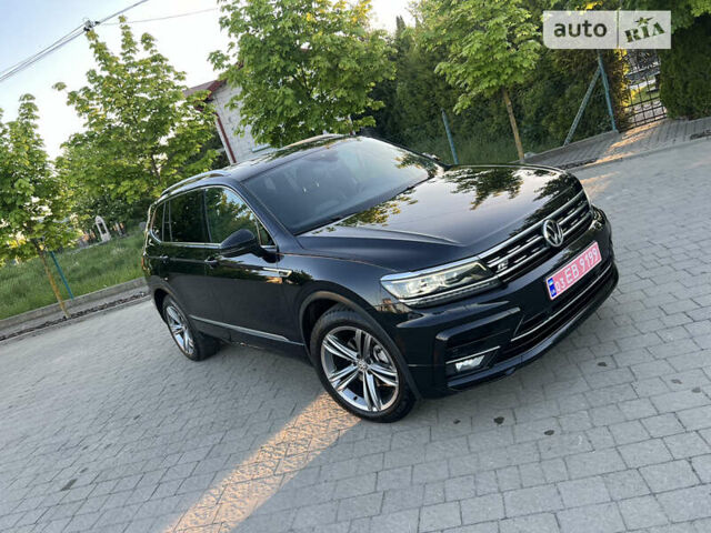 Черный Фольксваген Tiguan Allspace, объемом двигателя 2 л и пробегом 218 тыс. км за 29999 $, фото 1 на Automoto.ua