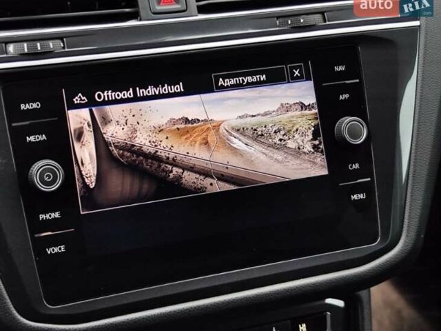 Черный Фольксваген Tiguan Allspace, объемом двигателя 2 л и пробегом 263 тыс. км за 31500 $, фото 60 на Automoto.ua