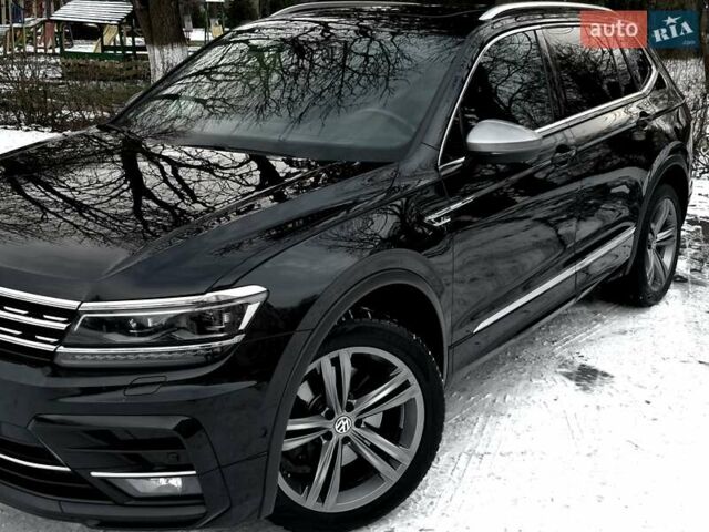 Черный Фольксваген Tiguan Allspace, объемом двигателя 2 л и пробегом 263 тыс. км за 31500 $, фото 118 на Automoto.ua