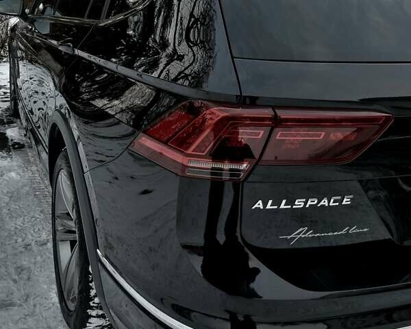 Черный Фольксваген Tiguan Allspace, объемом двигателя 2 л и пробегом 263 тыс. км за 31500 $, фото 125 на Automoto.ua