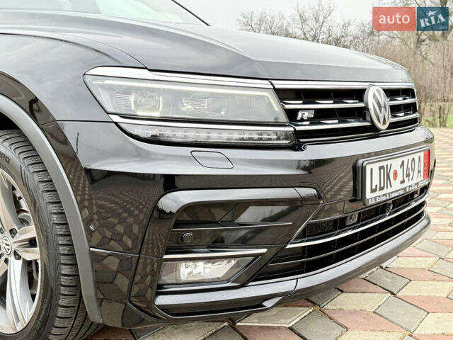 Черный Фольксваген Tiguan Allspace, объемом двигателя 2 л и пробегом 272 тыс. км за 28400 $, фото 8 на Automoto.ua
