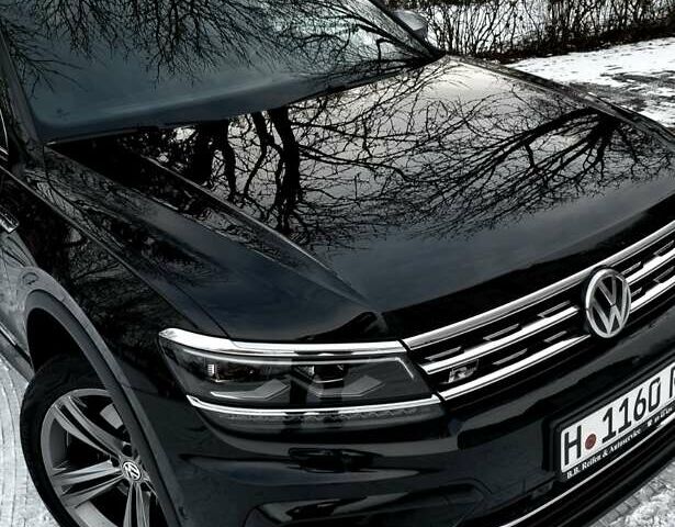 Черный Фольксваген Tiguan Allspace, объемом двигателя 2 л и пробегом 263 тыс. км за 31500 $, фото 143 на Automoto.ua