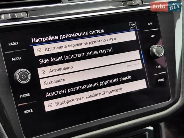 Черный Фольксваген Tiguan Allspace, объемом двигателя 2 л и пробегом 263 тыс. км за 31500 $, фото 64 на Automoto.ua