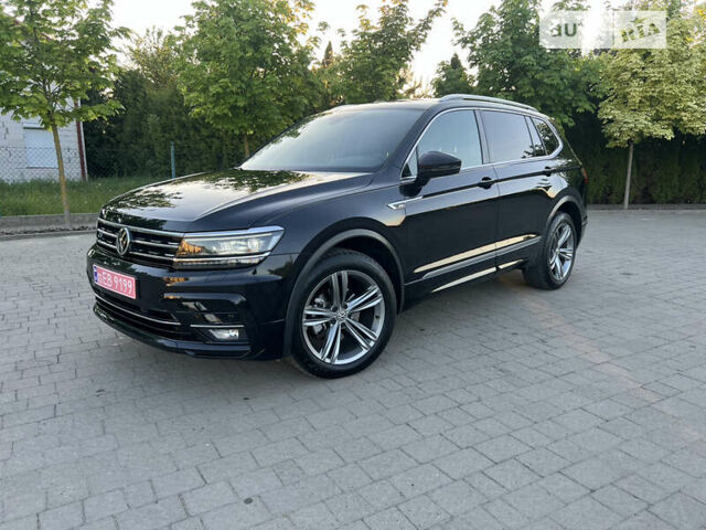 Чорний Фольксваген Tiguan Allspace, об'ємом двигуна 2 л та пробігом 218 тис. км за 29999 $, фото 18 на Automoto.ua