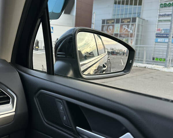 Черный Фольксваген Tiguan Allspace, объемом двигателя 1.98 л и пробегом 116 тыс. км за 22000 $, фото 23 на Automoto.ua