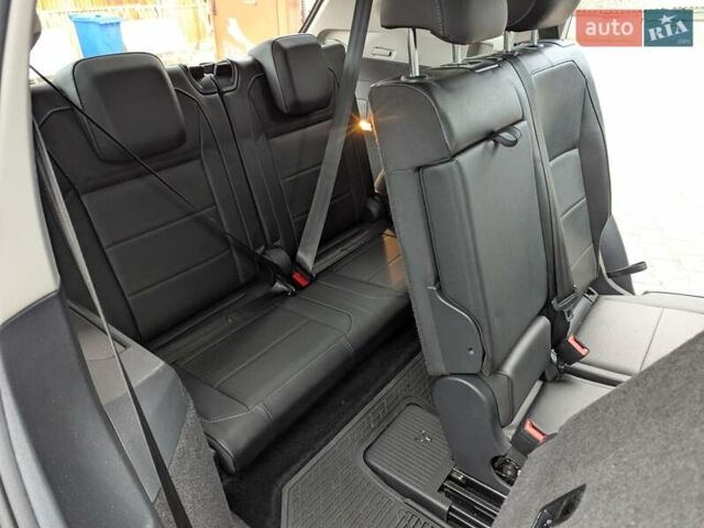 Черный Фольксваген Tiguan Allspace, объемом двигателя 2 л и пробегом 188 тыс. км за 18500 $, фото 17 на Automoto.ua