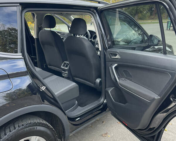 Фольксваген Tiguan Allspace 2019 в Харькове на Automoto.ua Черный Фольксваген Tiguan Allspace, объемом двигателя 1.98 л и пробегом 129 тыс. км за 19000 $, фото 17 на Automoto.ua