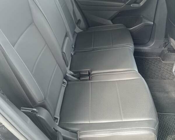Черный Фольксваген Tiguan Allspace, объемом двигателя 2 л и пробегом 122 тыс. км за 19500 $, фото 3 на Automoto.ua