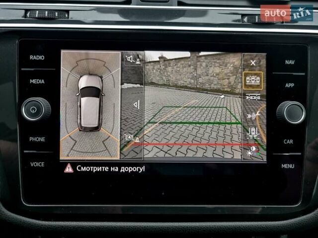 Черный Фольксваген Tiguan Allspace, объемом двигателя 2 л и пробегом 263 тыс. км за 31500 $, фото 27 на Automoto.ua