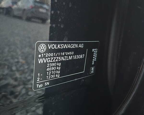 Черный Фольксваген Tiguan Allspace, объемом двигателя 0 л и пробегом 177 тыс. км за 32500 $, фото 45 на Automoto.ua