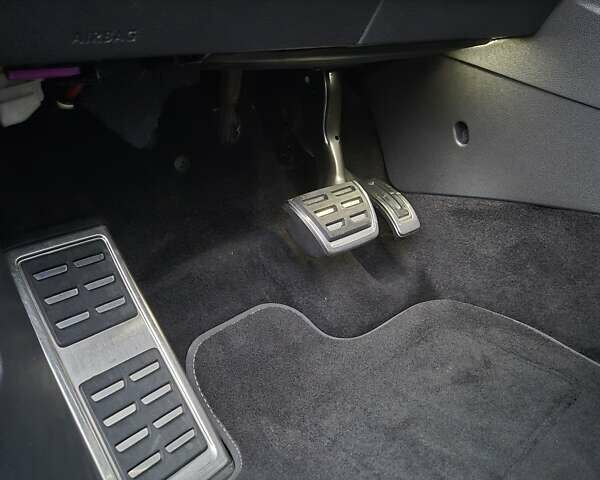 Черный Фольксваген Tiguan Allspace, объемом двигателя 0 л и пробегом 177 тыс. км за 32500 $, фото 49 на Automoto.ua