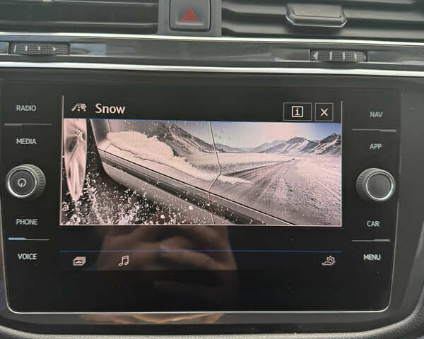 Фольксваген Tiguan Allspace 2020 в Луцке на Automoto.ua Черный Фольксваген Tiguan Allspace, объемом двигателя 2 л и пробегом 197 тыс. км за 29499 $, фото 20 на Automoto.ua