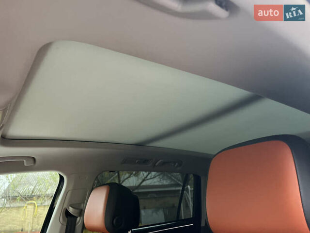 Черный Фольксваген Tiguan Allspace, объемом двигателя 2 л и пробегом 196 тыс. км за 30500 $, фото 49 на Automoto.ua