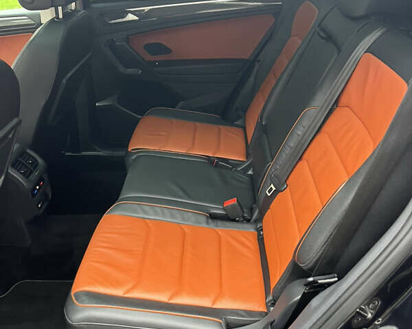 Черный Фольксваген Tiguan Allspace, объемом двигателя 2 л и пробегом 196 тыс. км за 30500 $, фото 52 на Automoto.ua