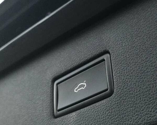 Черный Фольксваген Tiguan Allspace, объемом двигателя 0 л и пробегом 177 тыс. км за 32500 $, фото 25 на Automoto.ua