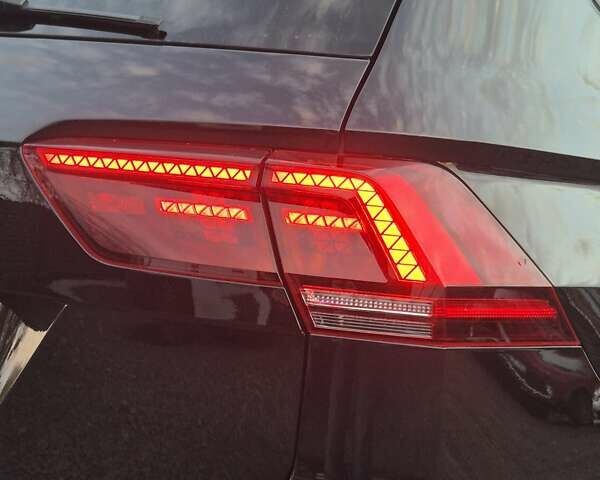 Черный Фольксваген Tiguan Allspace, объемом двигателя 0 л и пробегом 177 тыс. км за 32500 $, фото 20 на Automoto.ua