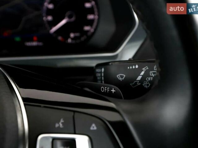 Чорний Фольксваген Tiguan Allspace, об'ємом двигуна 0 л та пробігом 214 тис. км за 30000 $, фото 95 на Automoto.ua