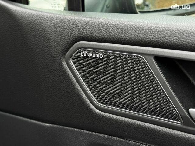 Черный Фольксваген Tiguan Allspace, объемом двигателя 2 л и пробегом 180 тыс. км за 30540 $, фото 28 на Automoto.ua