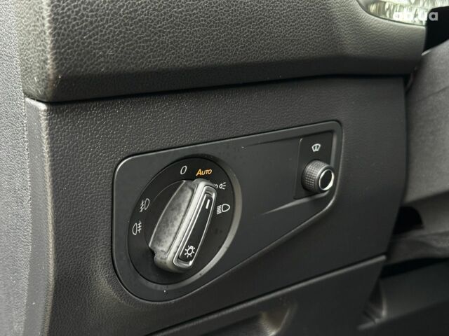 Черный Фольксваген Tiguan Allspace, объемом двигателя 2 л и пробегом 180 тыс. км за 30540 $, фото 33 на Automoto.ua