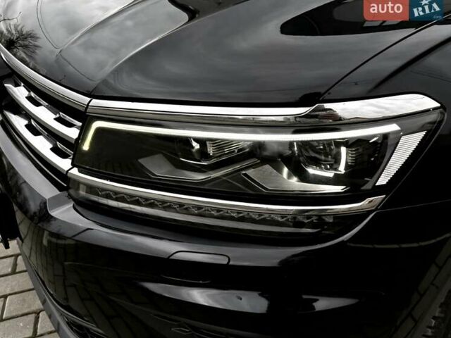 Чорний Фольксваген Tiguan Allspace, об'ємом двигуна 0 л та пробігом 214 тис. км за 30000 $, фото 62 на Automoto.ua