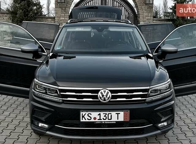 Чорний Фольксваген Tiguan Allspace, об'ємом двигуна 0 л та пробігом 214 тис. км за 30000 $, фото 64 на Automoto.ua